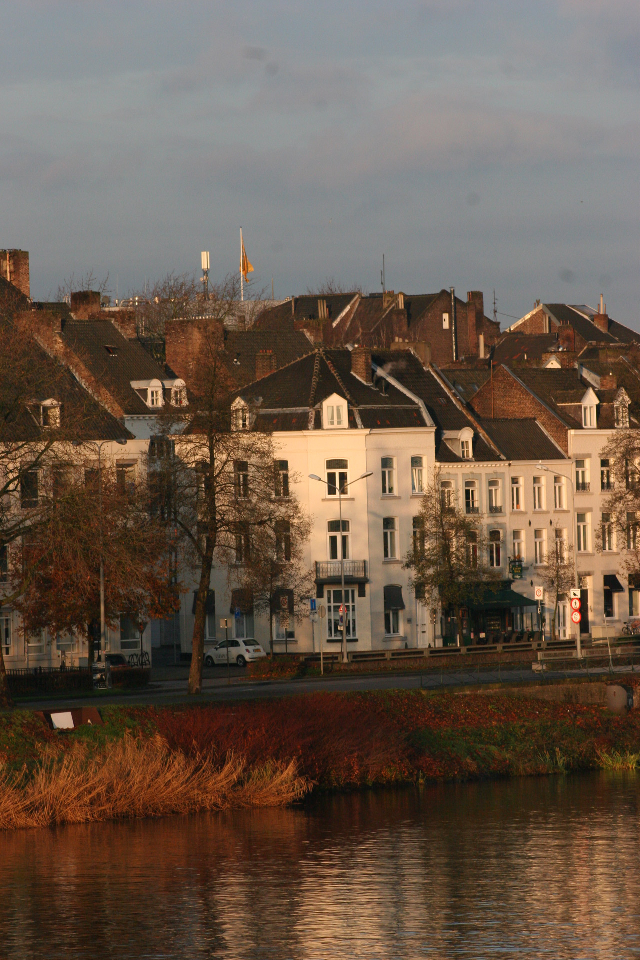 kapsalon aan de maas